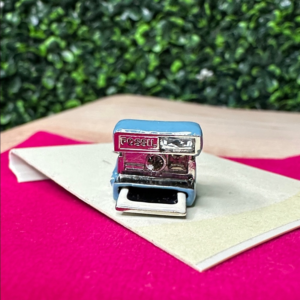 Fossil Polaroid Camera Charm - Picture 3 of 6